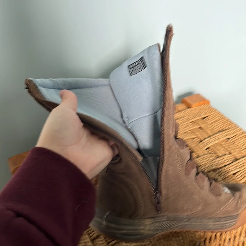 TEVA Hiking Boots - Picture 5 of 7